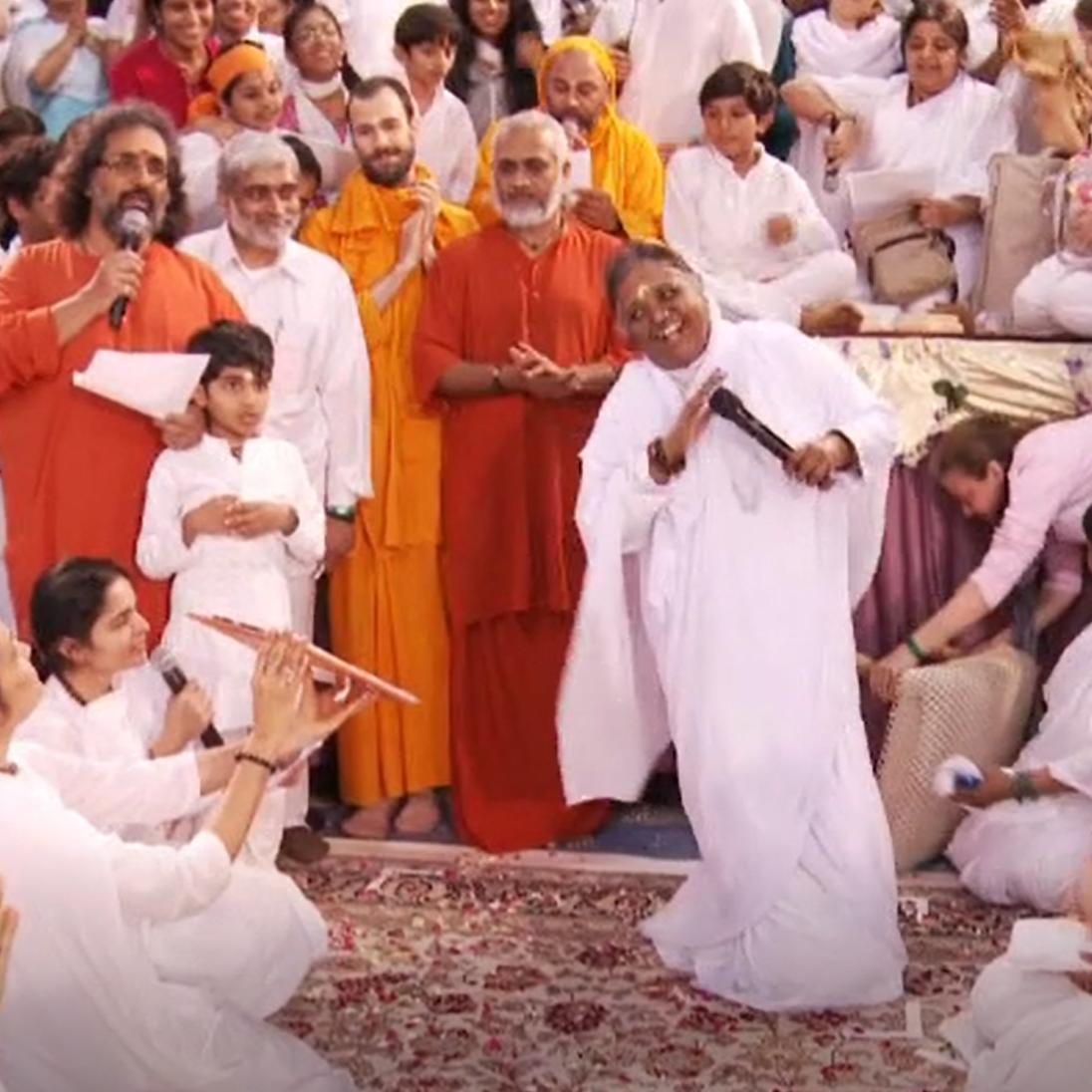 Boston Dance - From Amma's Boston Retreat 2012