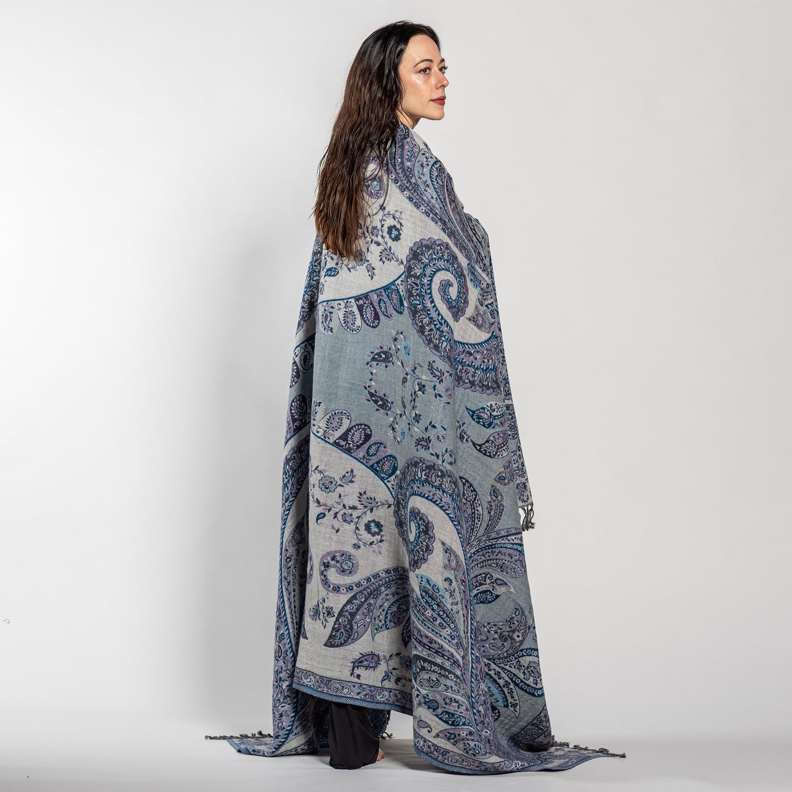 Jamawar Wool Reversible Shawl - Blanket