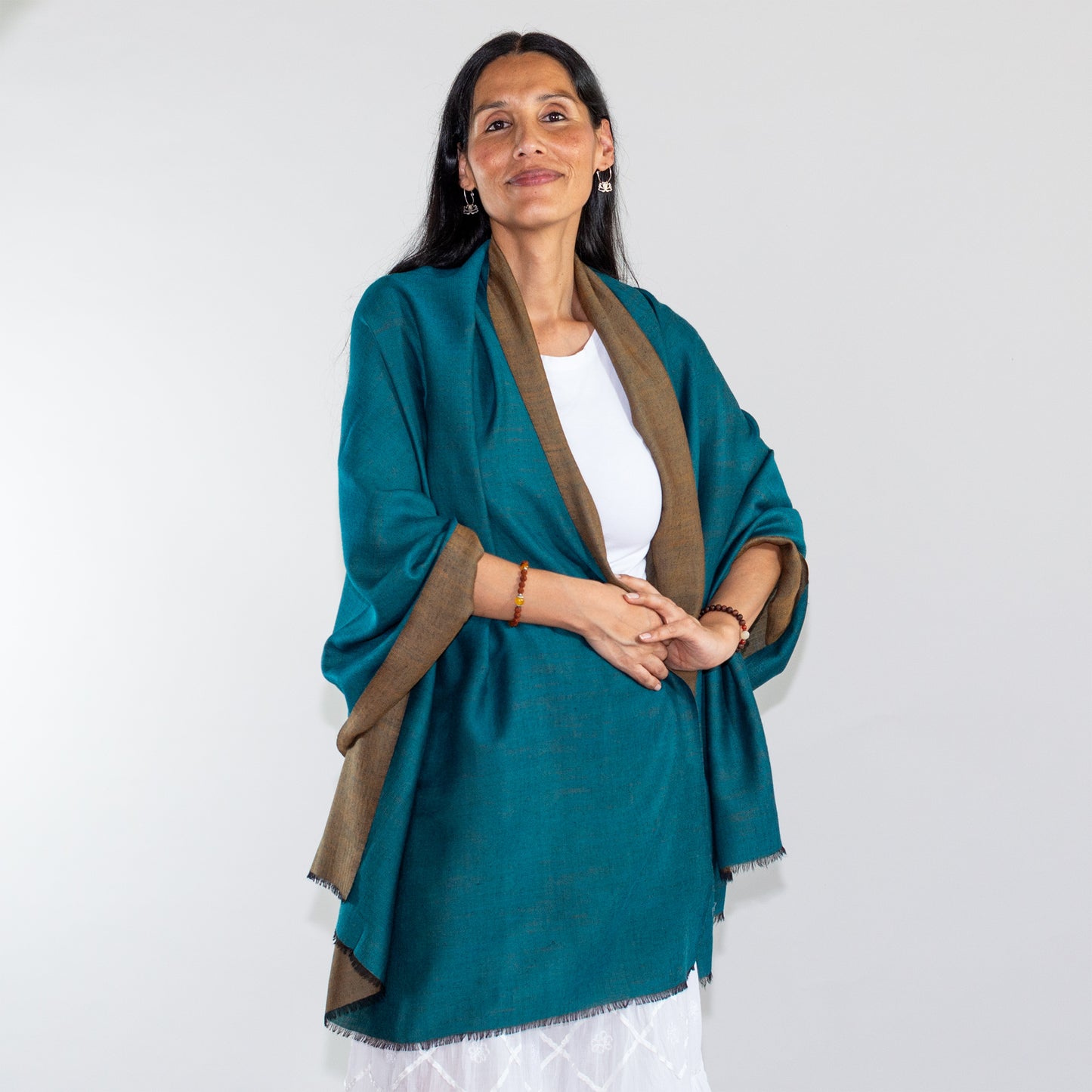 Reversible Double-Shade Soft-Wool Shawl