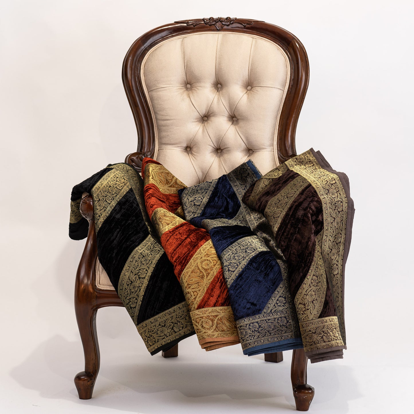 Velvet Throw (Brocade Border) — Royal Rajasthani Collection