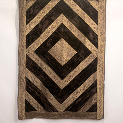 Velvet Throw (Brocade Border) — Royal Rajasthani Collection