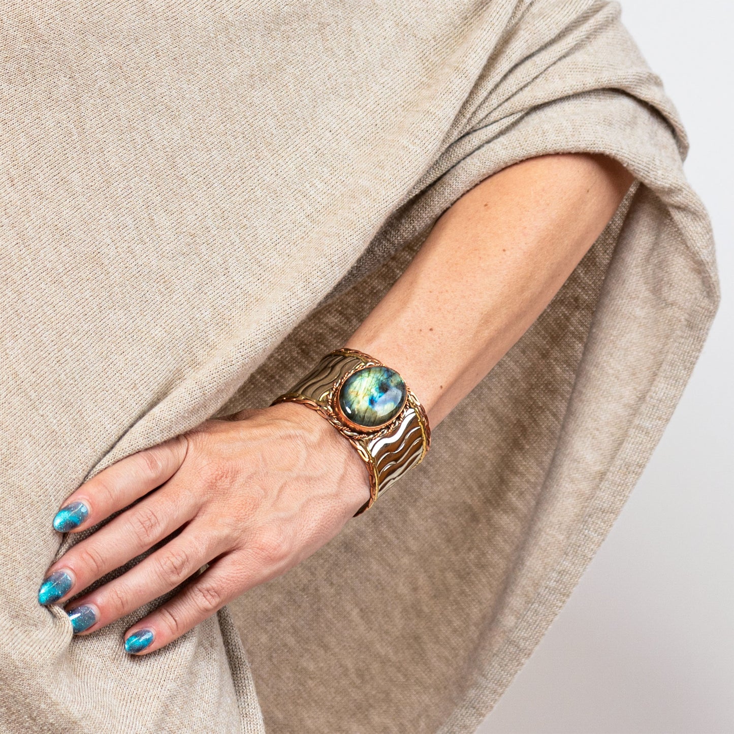 Devi Tri-Metal Oval-Stone Cuff