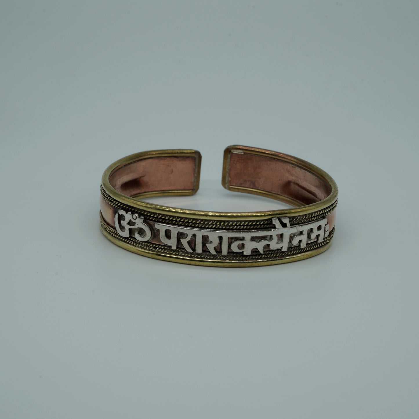 Om Parashakthiyai Namaha Bracelet