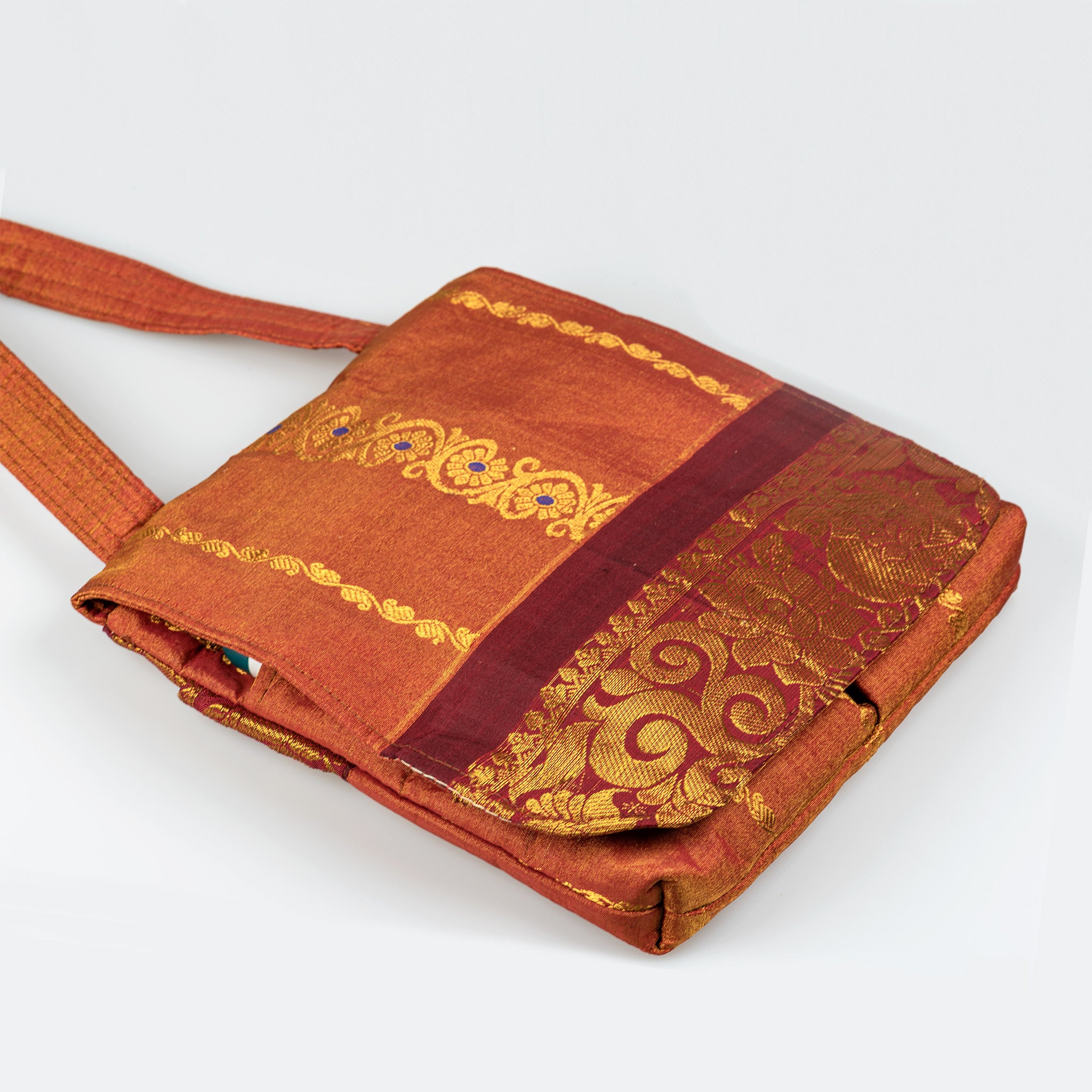 Japa Mala Prayer Bags From Recycled Saris - Indiodyssey