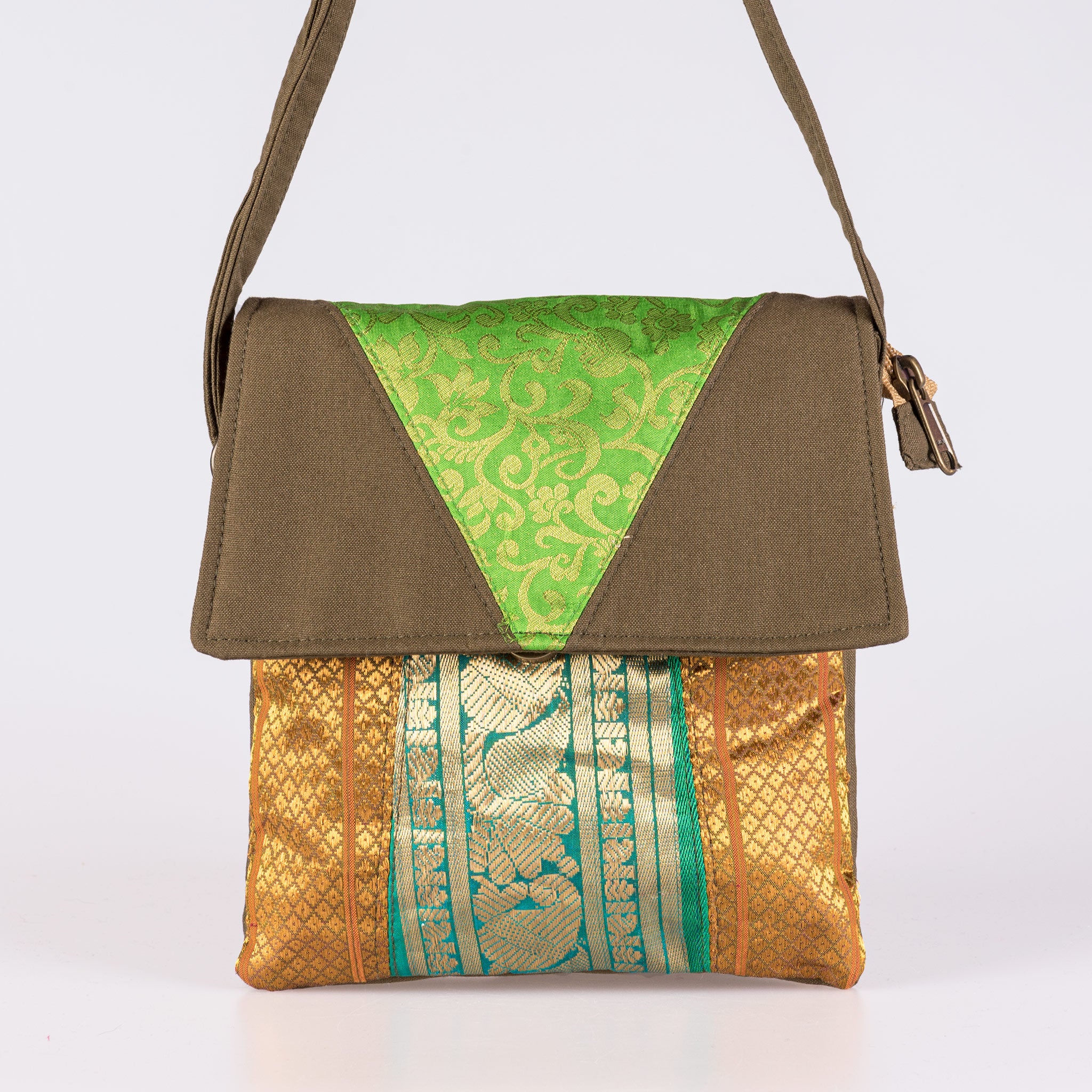 Saree Storage Bags Violet with Golden Colour Small Leaf Design. – lakshya  bags